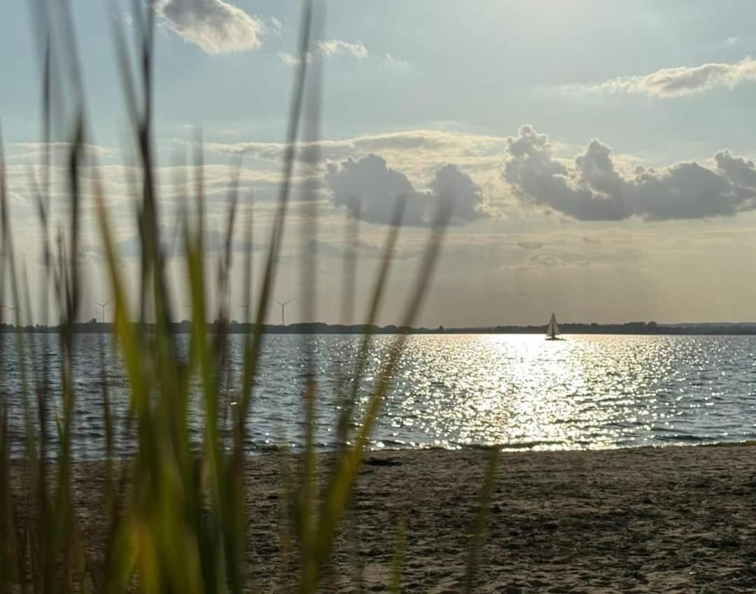 Duemmerliebe Mit Garten, 10 Min. Fusslaeufig Zum See Hüde Εξωτερικό φωτογραφία